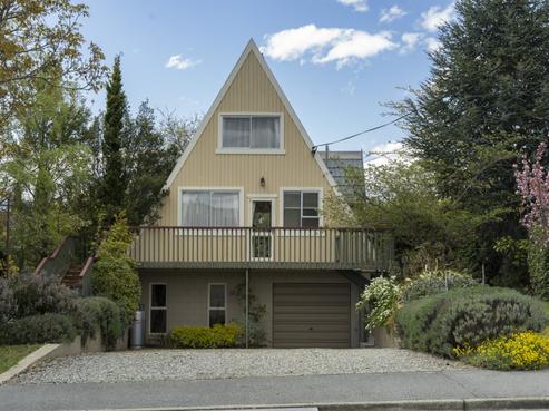 24 Eureka Street, Alexandra