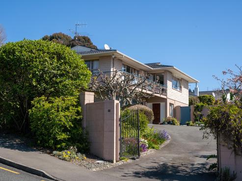 24 Marlborough Crescent, Richmond