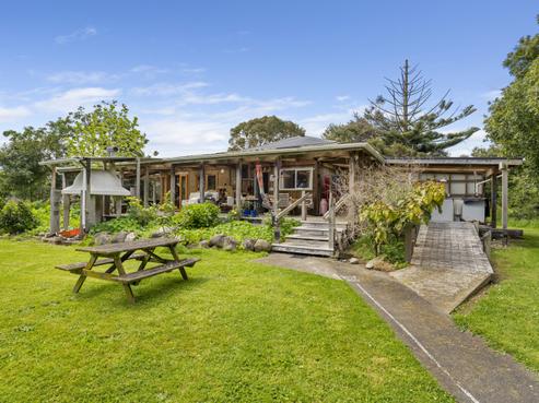 1081 State Highway 1, Otaki