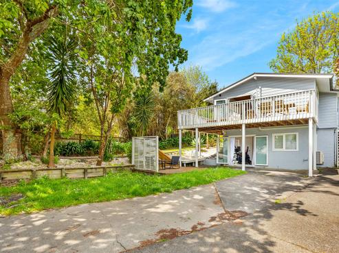16A Sunnynook Road, Sunnynook