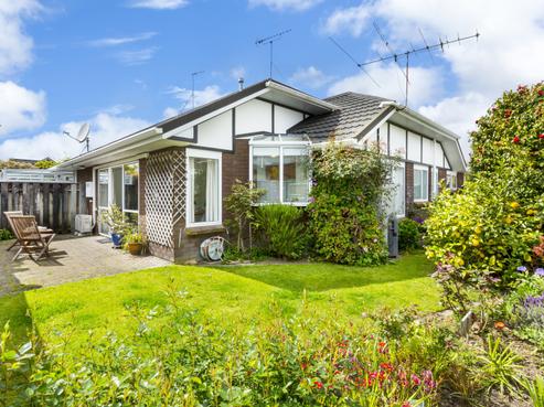 4B Comeskey Grove, Elderslea