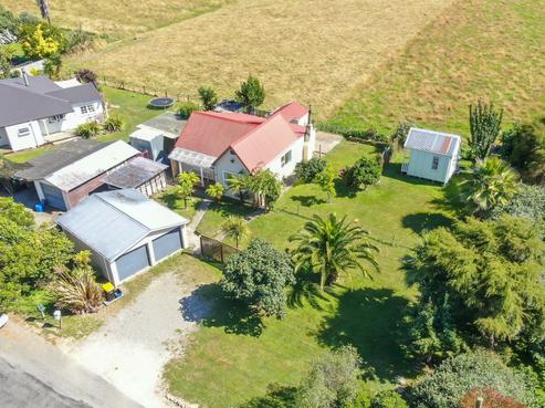 25 School Road, Motueka