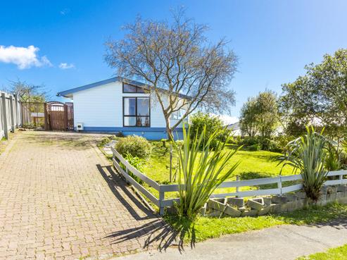 154 Holborn Drive, Stokes Valley