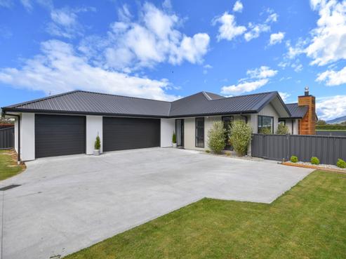 111 Formby Street, Outram