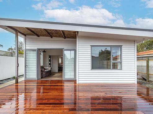 121 Pine Avenue, South New Brighton