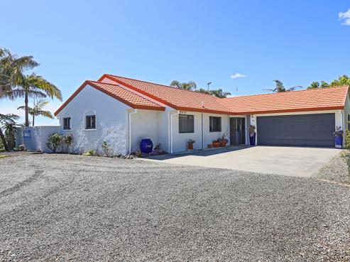 12 Poraiti Road, Poraiti