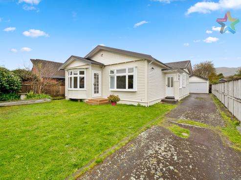 84 Hautana Street, Woburn