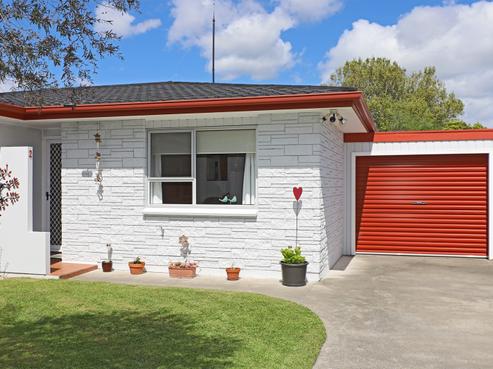2/84A Gloucester Street, Greenmeadows