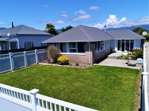 50 Brougham Street, Westport