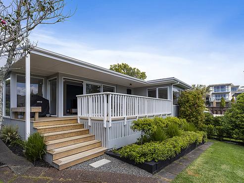 2/16 Castleton Drive, Howick