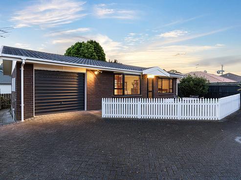 945A Mount Eden Road, Three Kings