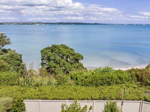 65 Pine Harbour Parade, Beachlands