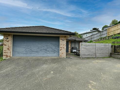 27 Amberly Rise, Helensville