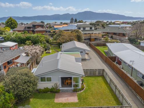 26 Teoti Street, Paraparaumu Beach