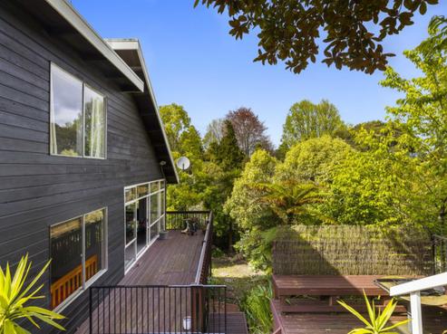 17 Jennifer Place, Chartwell