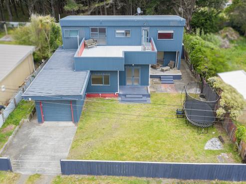32 Himatangi Street, Himatangi Beach