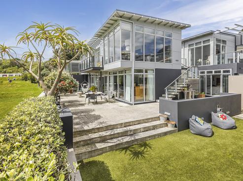 63 Burnham Street, Seatoun