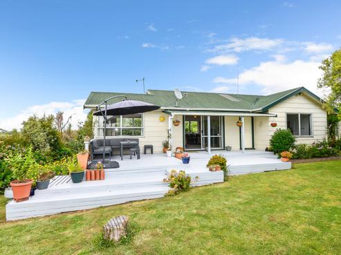 10 Wattle Place, Chartwell