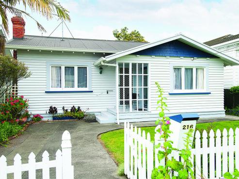 216 Clifford Street, Whataupoko