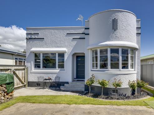 1012 Miro Street, Mahora