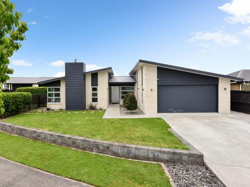 42 Aquila Crescent, Rototuna North