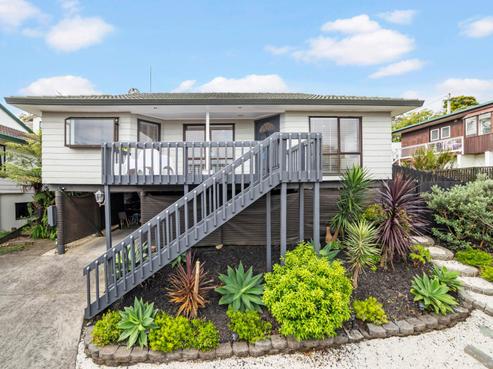 2/17 Kupari Place, Totara Vale