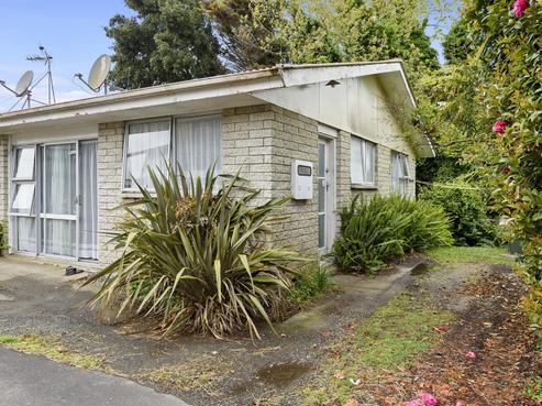 25B Resthill Crescent, Glenview