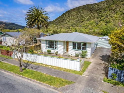 41 Parenga Street, Wainuiomata
