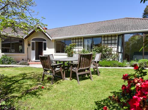 38 Littlebourne Road, Roslyn