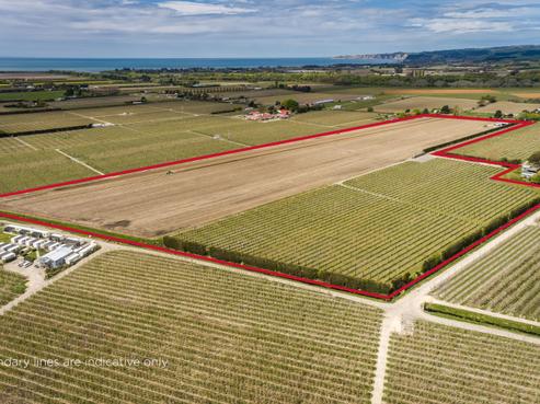 229 Lawn Road, Clive