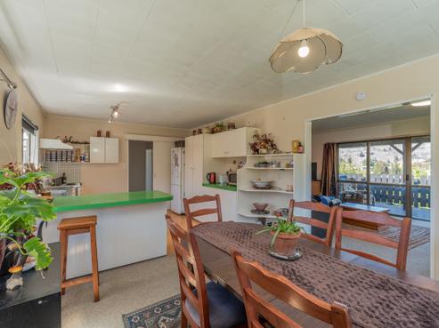 21 Aronui Road, Alexandra