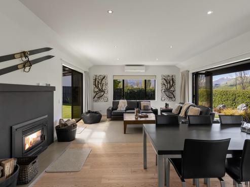 48 Ferry Hill Drive, Lower Shotover