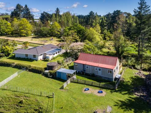 2067 Taihape Road, Sherenden