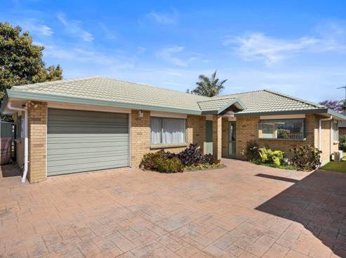 2/23 King Edward Avenue, Papakura