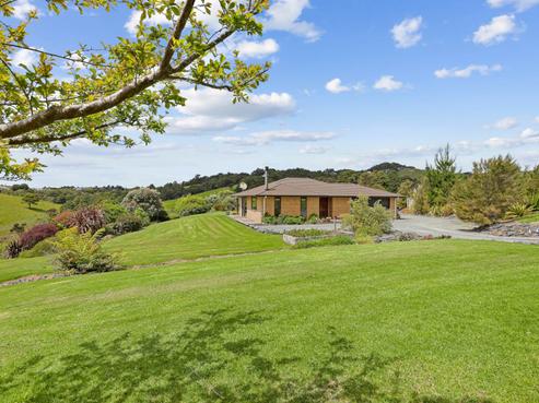 57 West Farm Drive, Kaiwaka