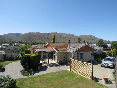 38 Rata Drive, Otematata