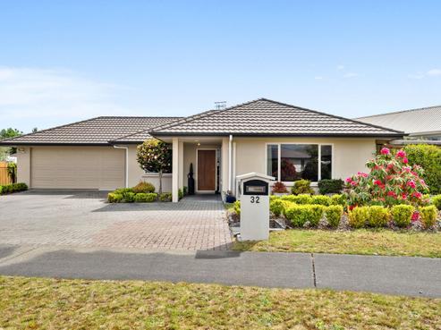 32 Lochaber Drive, Nukuhau