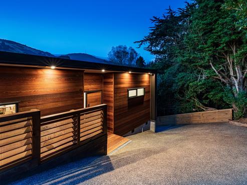527 North Road, Normanby