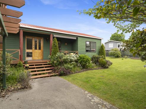 39 Glen Road, Raumati South