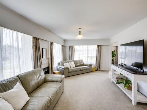 81 Riverbend Road, Onekawa