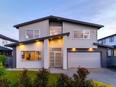26 Bearing Parade, Long Bay