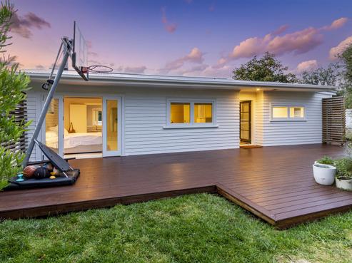 48A Heathcote Road, Castor Bay