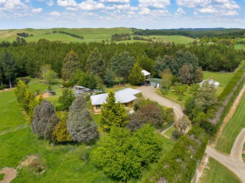 373 Cramptons Bush Road, Amberley