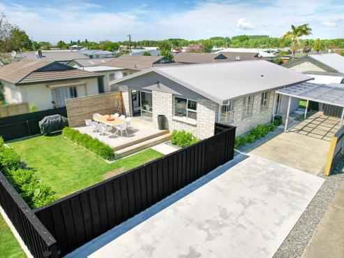 23 Hinton Road, Taradale