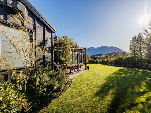 42 Mcadam Drive, Jacks Point