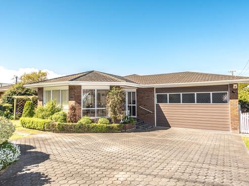 124 Great North Road, Otamatea