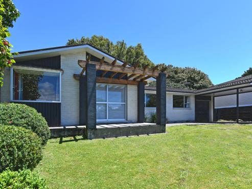30 Riversdale Road, Clouston Park