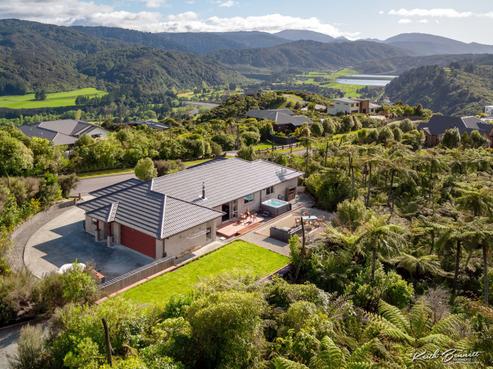 63 Mount Marua Way, Timberlea