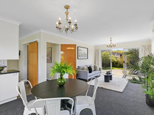 1/15 Percy Cameron Street, Avalon