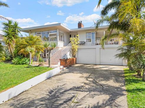 1/2 Spencer Terrace, Hauraki